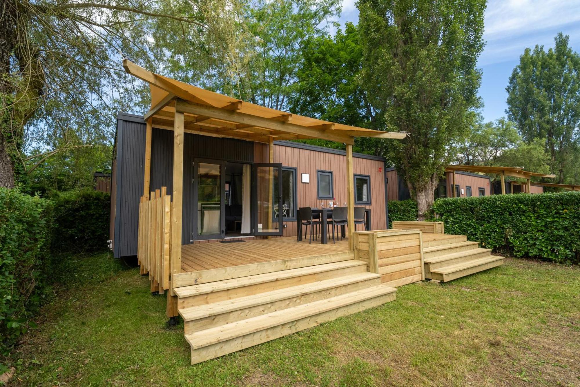 Camping Le Lac Des Sapins Cublize Exterior foto